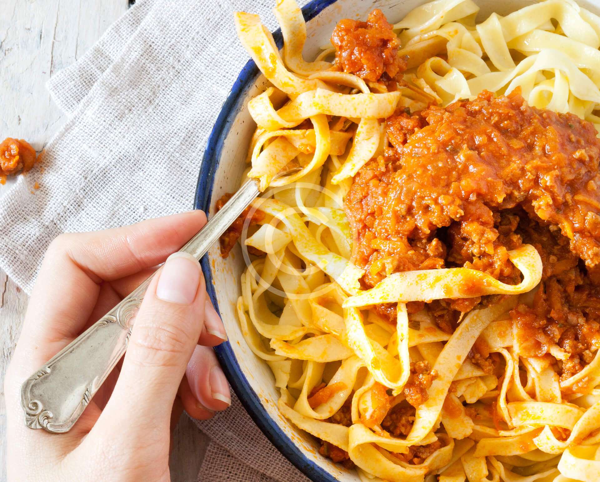 Peppered Bacon and Tomato Linguine