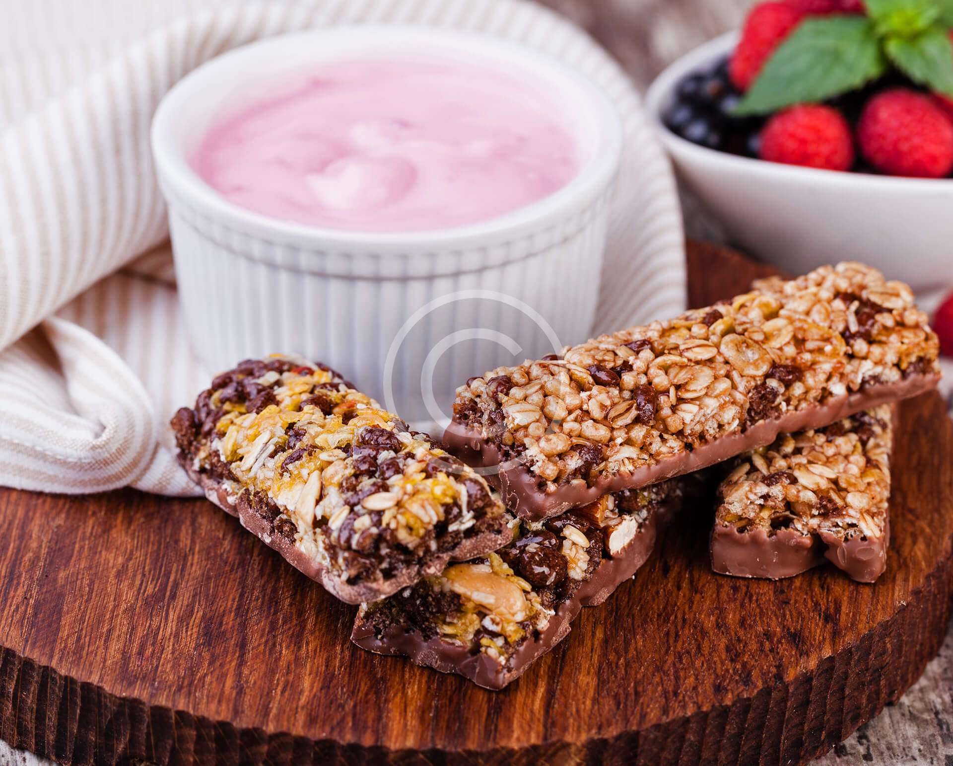 Fruit Muesli Bar With Yogurt & Berries